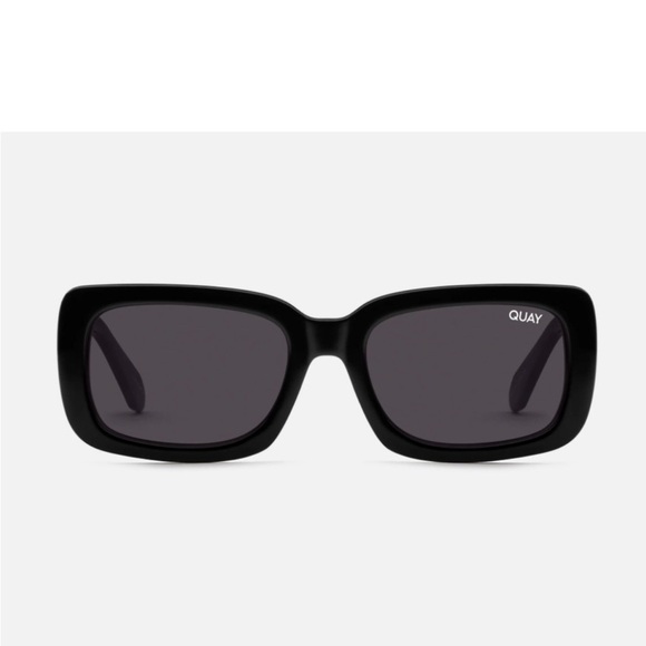Quay Australia Accessories - Quay Black Yada Yada Sunglasses